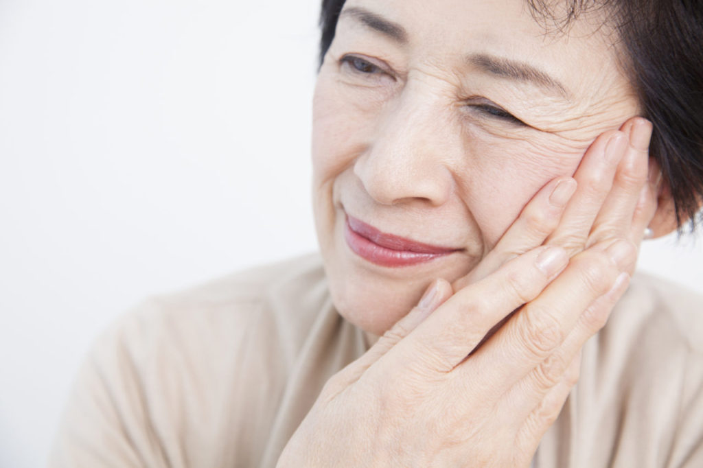 【歯根破折はどうやってわかる？】違和感を見逃さないためのポイント